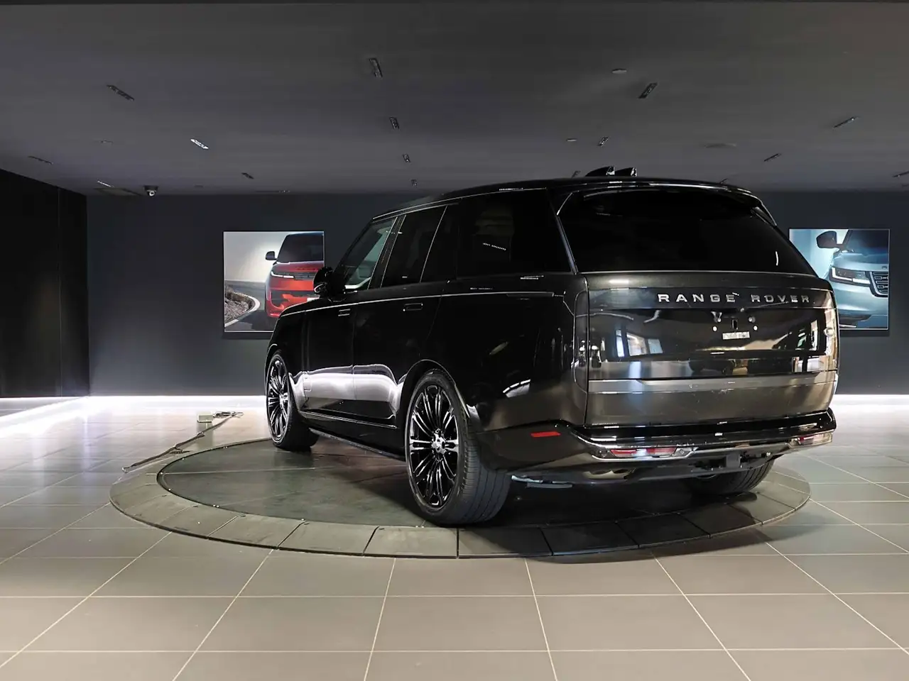Land Rover Range Rover - Image 6