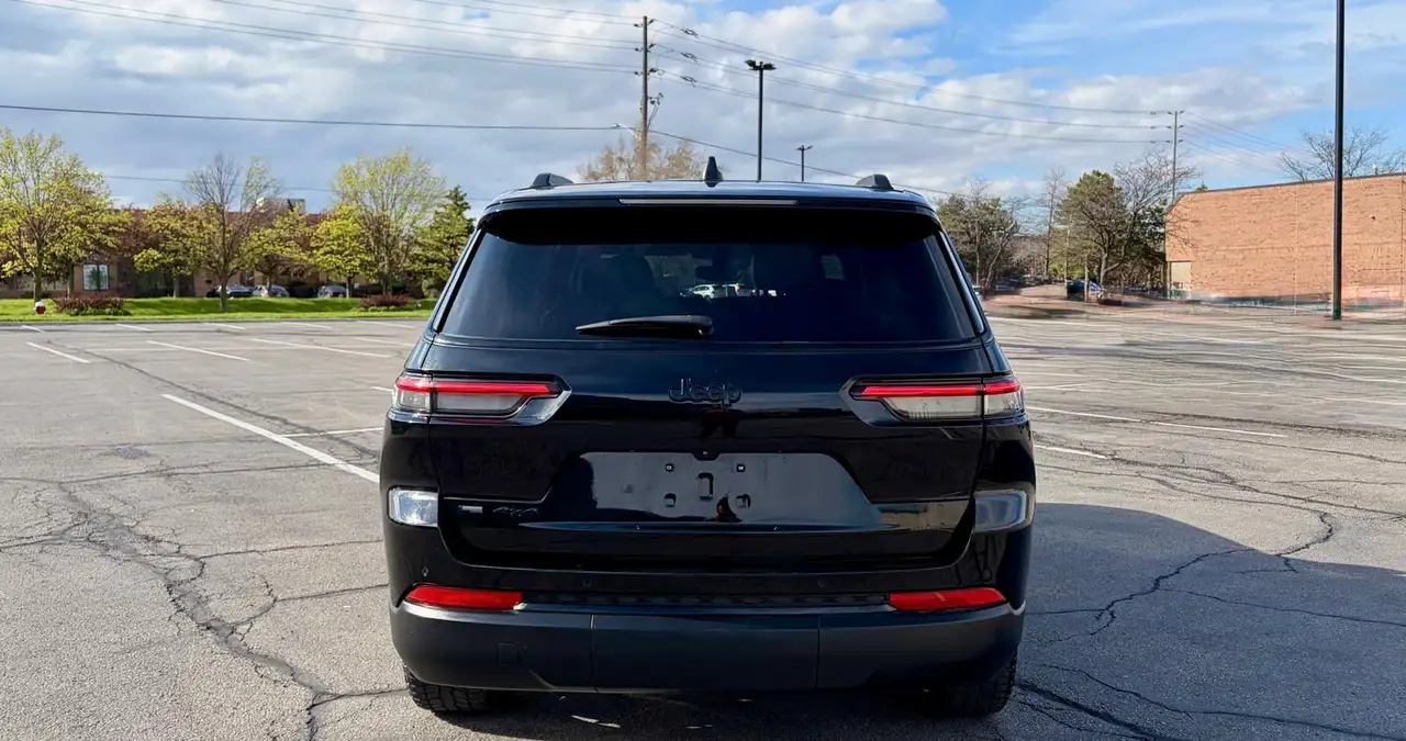 Jeep Grand Cherokee - Image 4