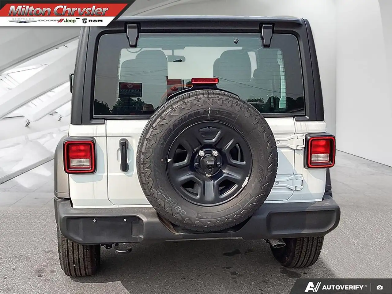 Jeep Wrangler - Image 5