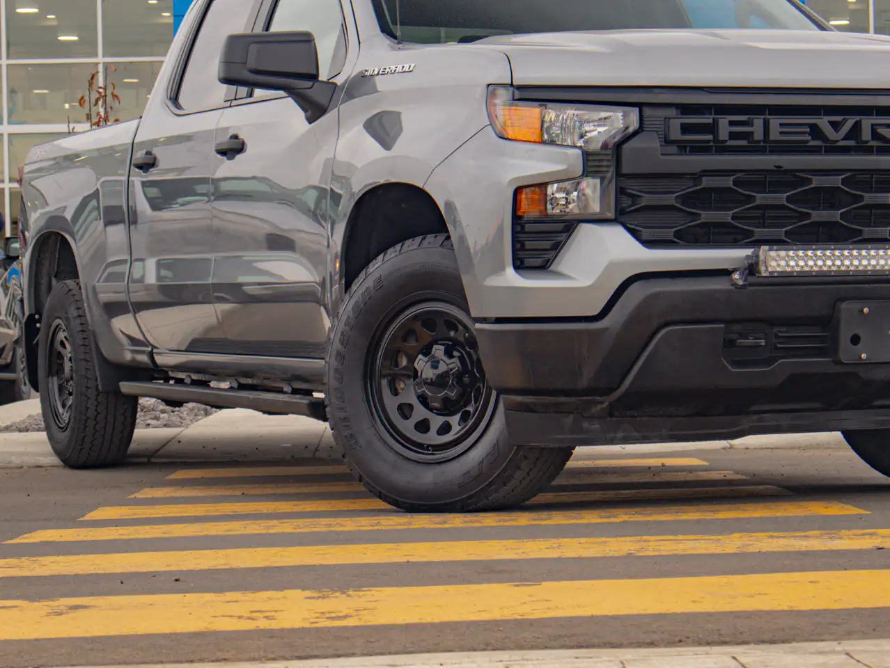 Chevrolet Silverado 1500 - Image 6