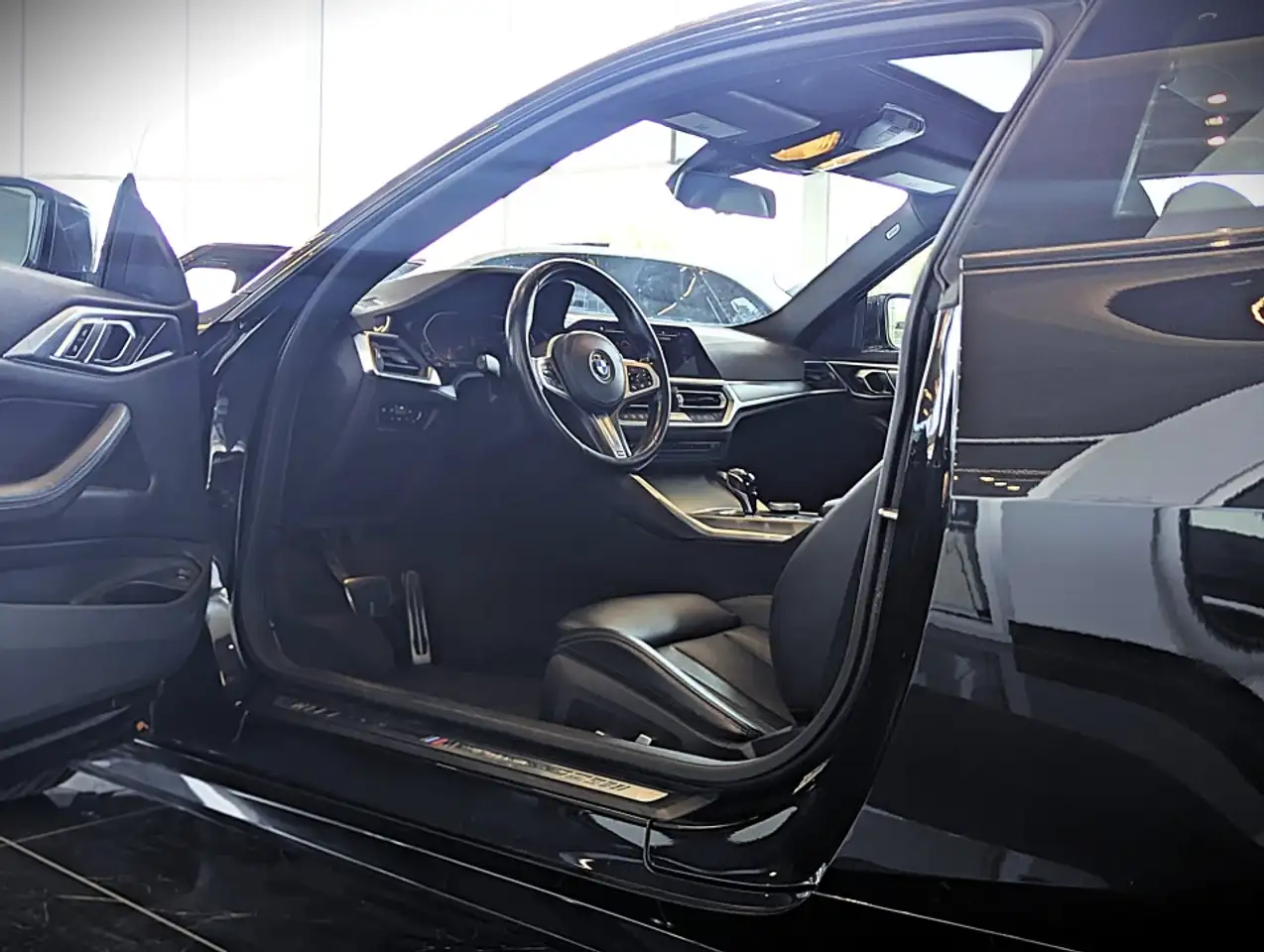 BMW 4 Series - Image 24