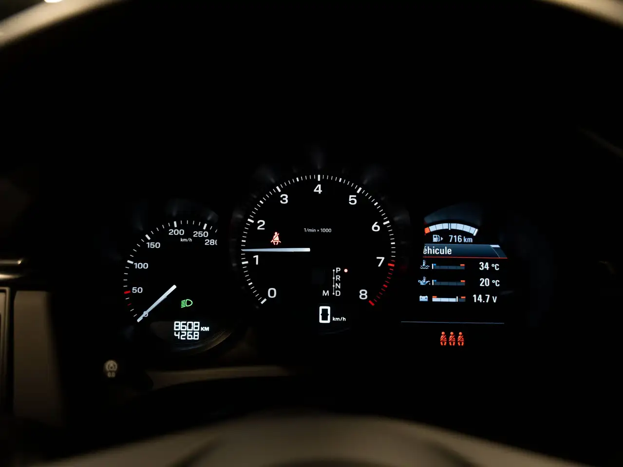 Porsche Macan - Image 6