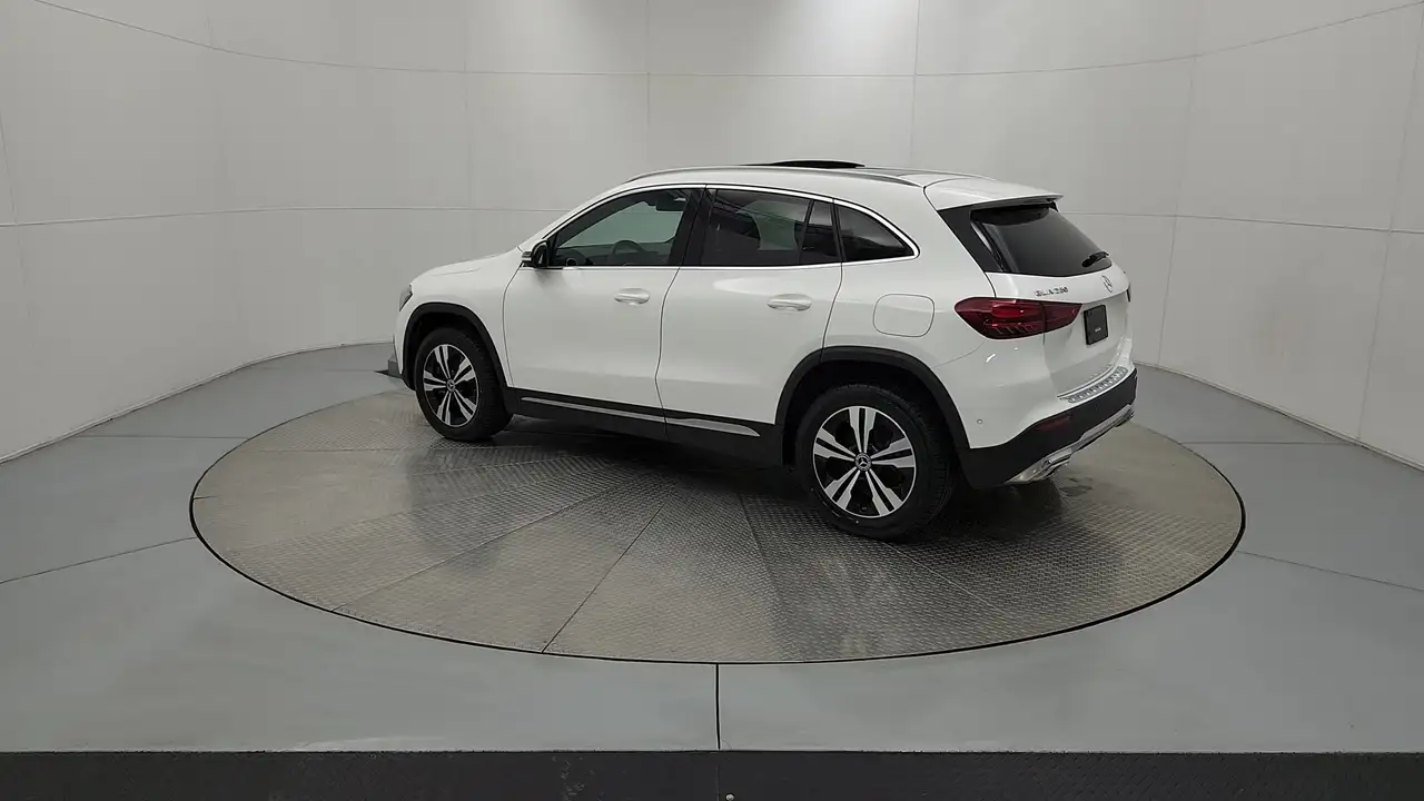 Mercedes-Benz GLA - Image 6