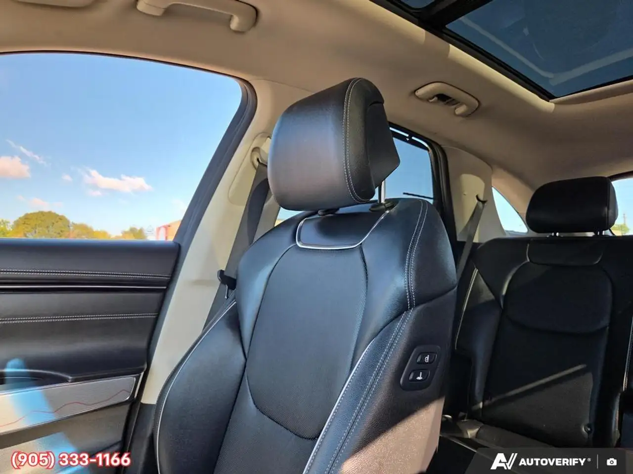 Genesis GV70 - Image 26