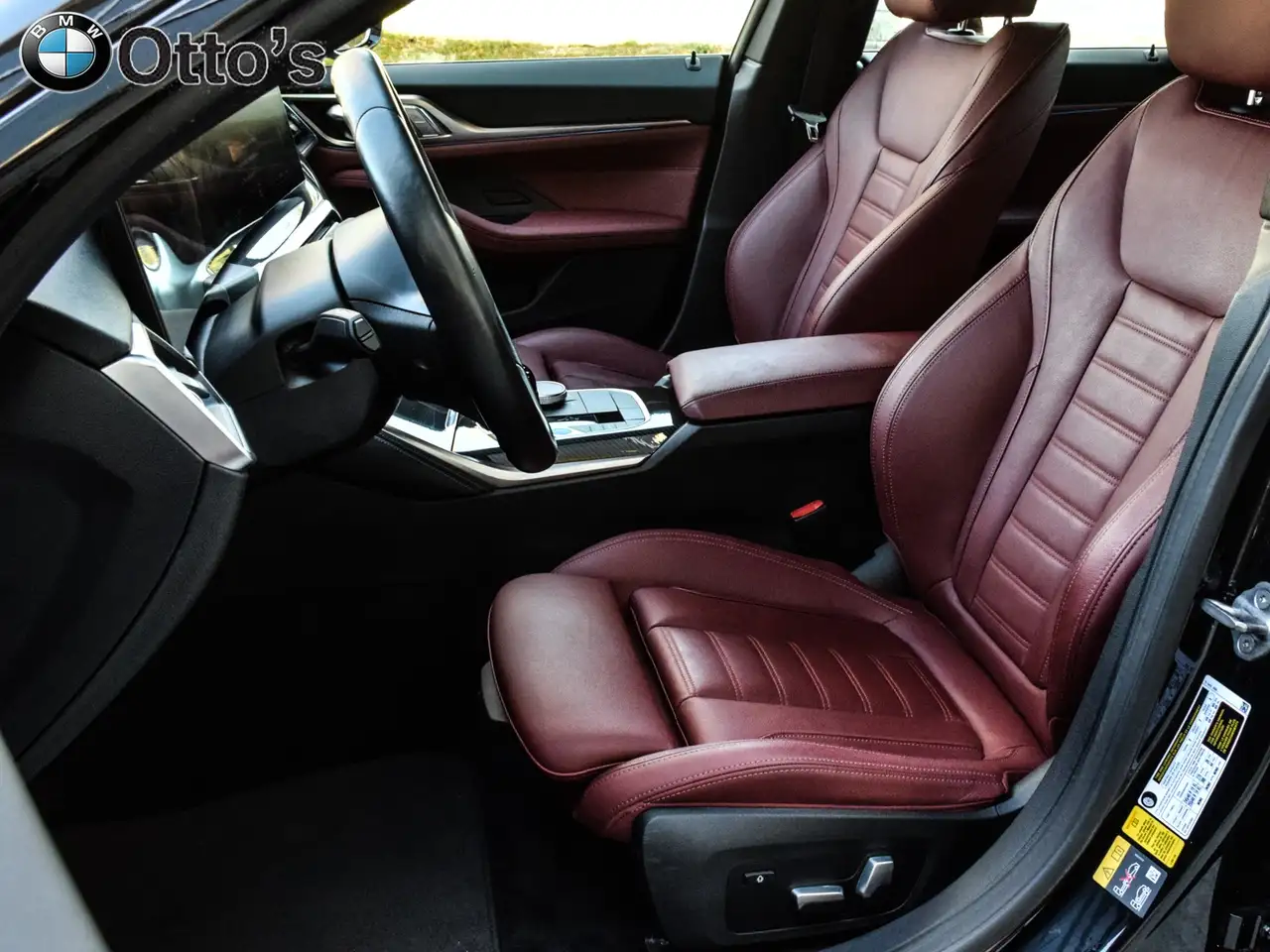 BMW i4 - Image 12