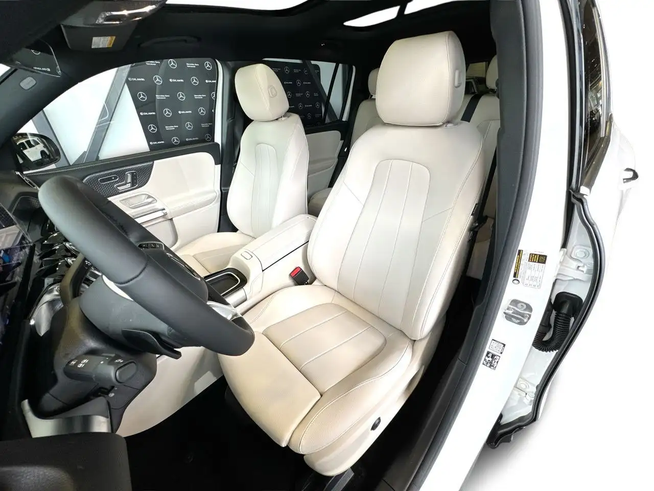 Mercedes-Benz EQB - Image 15