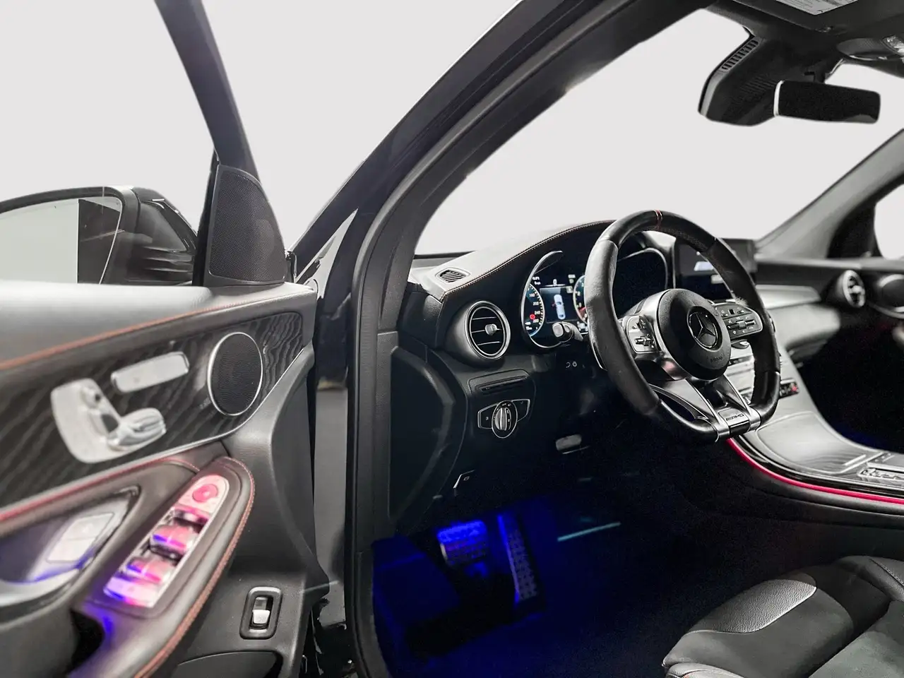 Mercedes-Benz GLC - Image 13