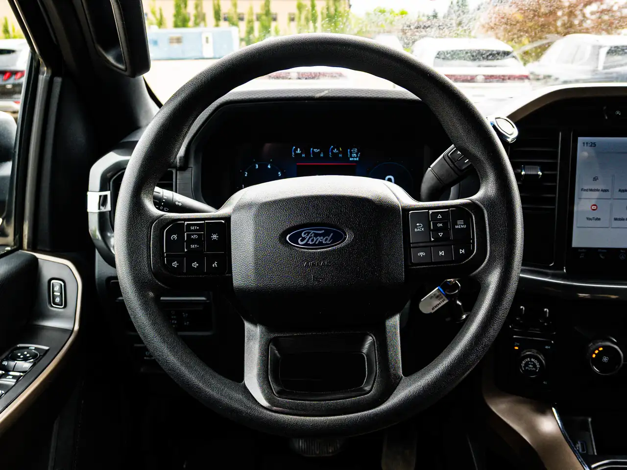 Ford F-150 - Image 29