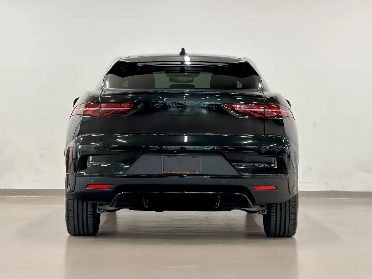 Jaguar I-Pace - Image 5
