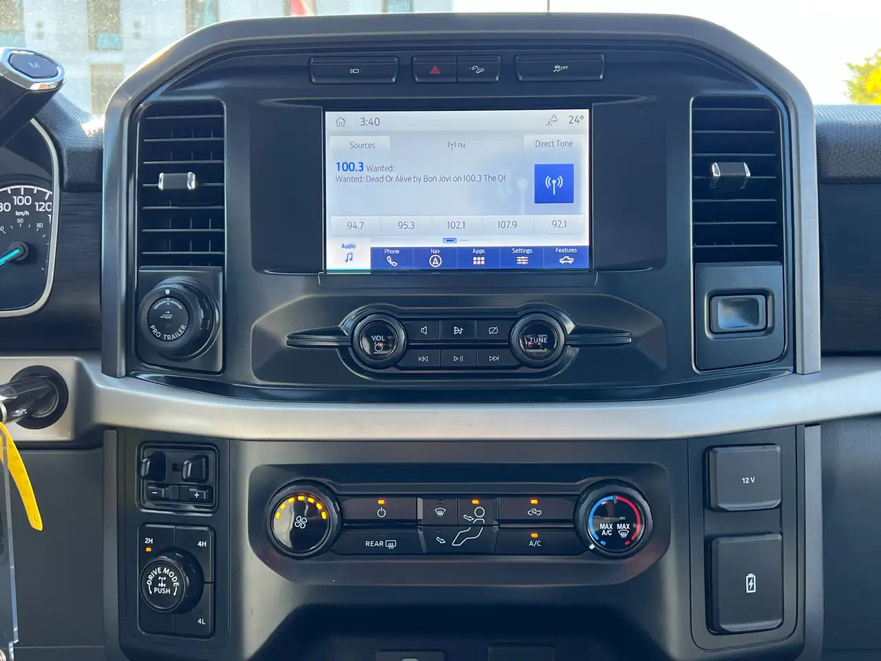 Ford F-150 - Image 17