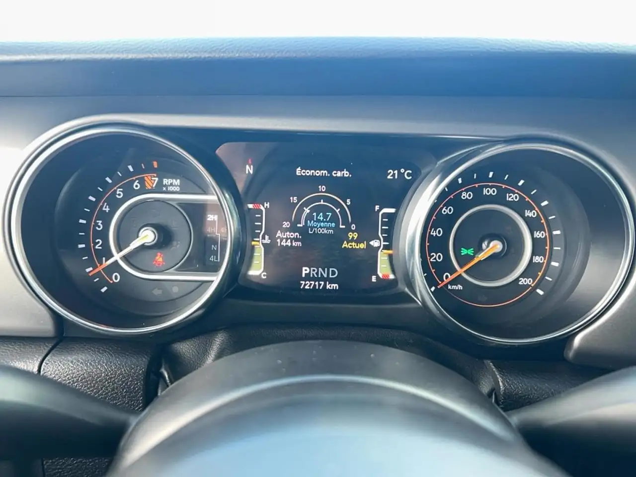 Jeep Wrangler - Image 17