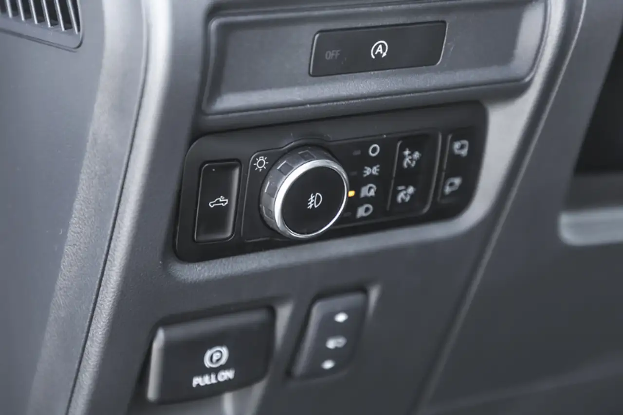Ford F-150 - Image 20