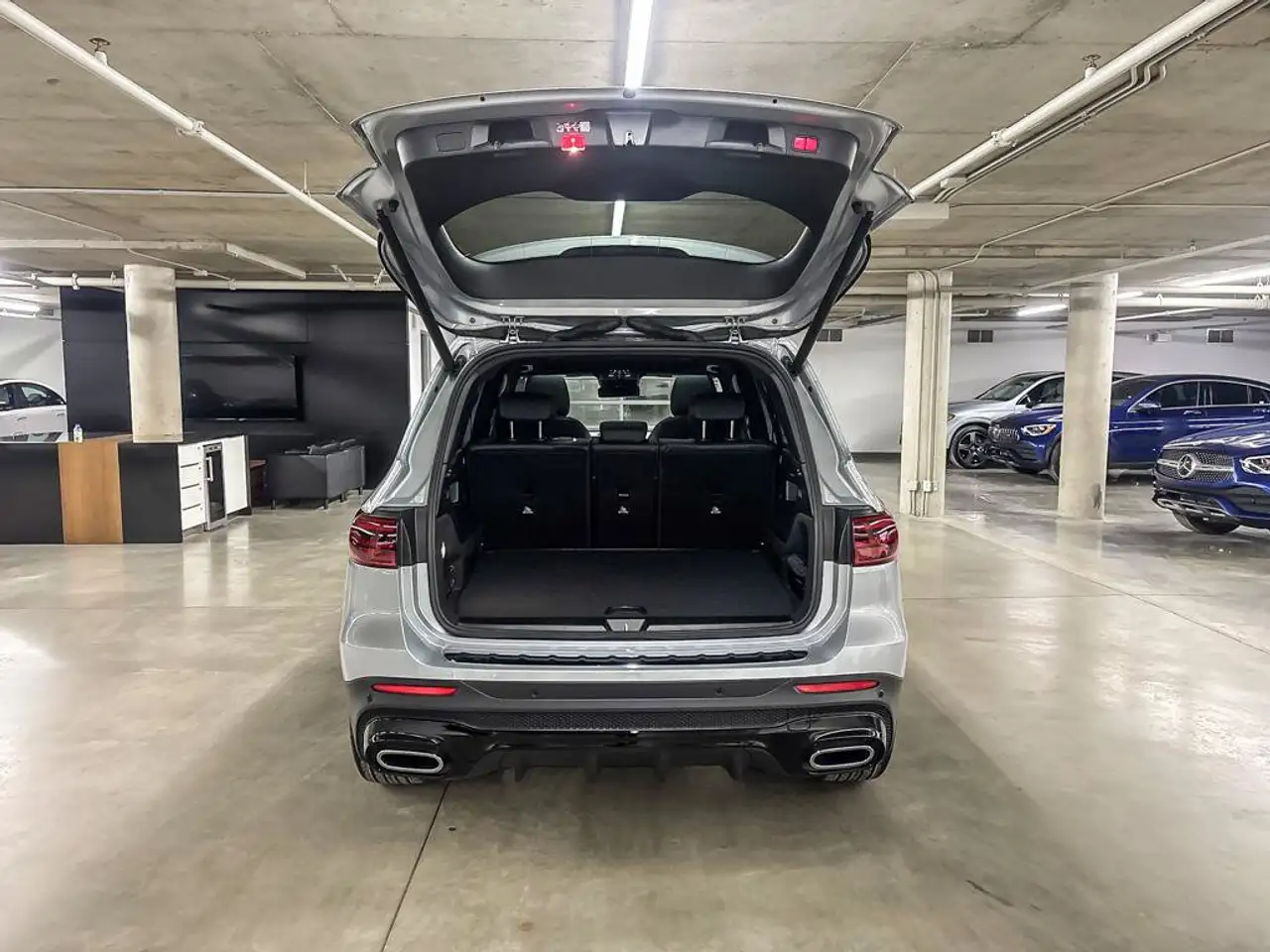 Mercedes-Benz GLB - Image 19