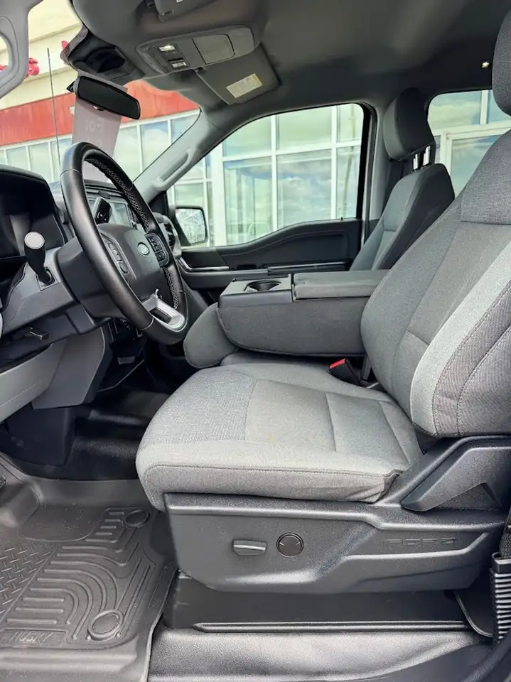 Ford F-150 - Image 11