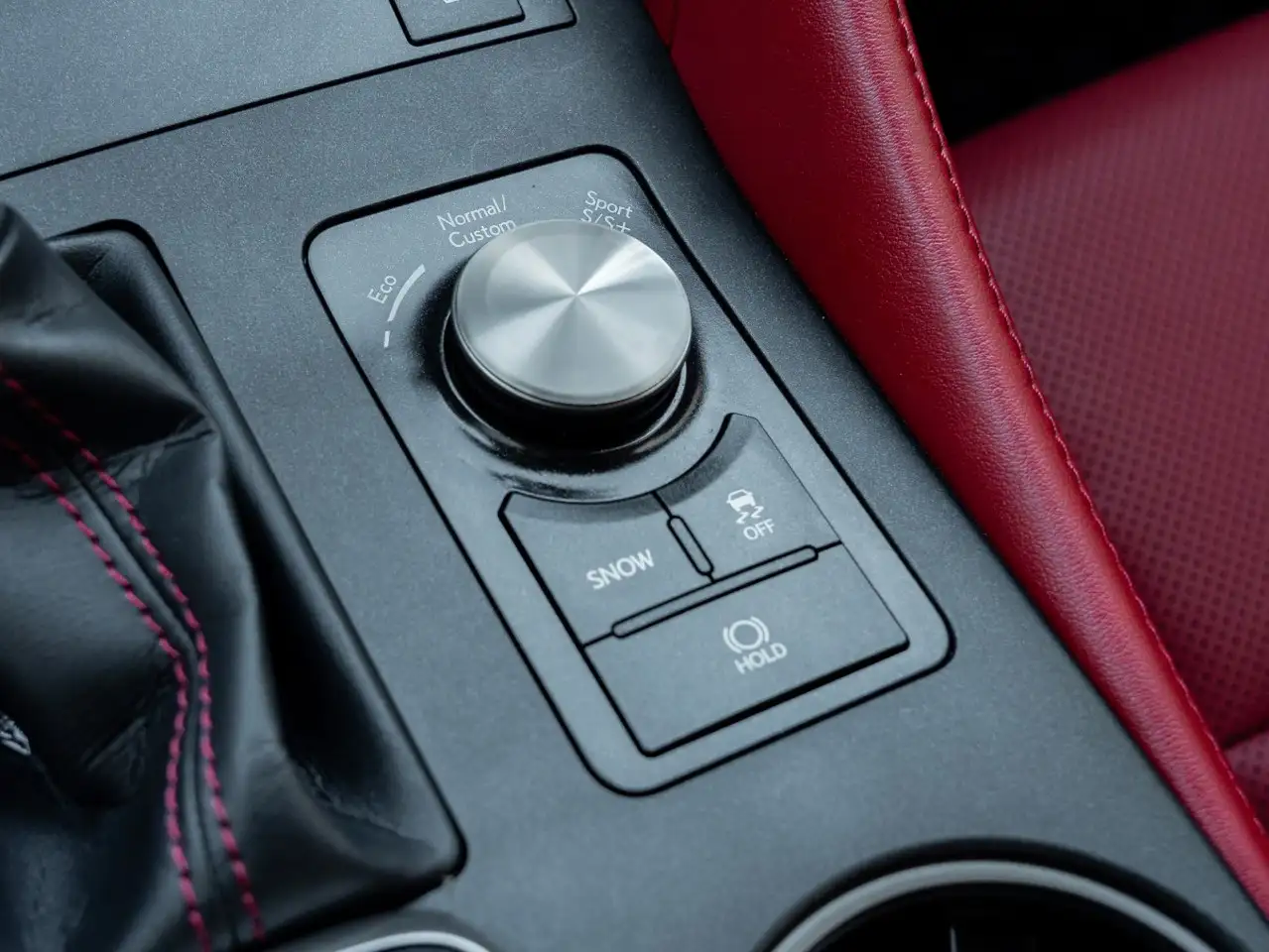 Lexus RC - Image 19