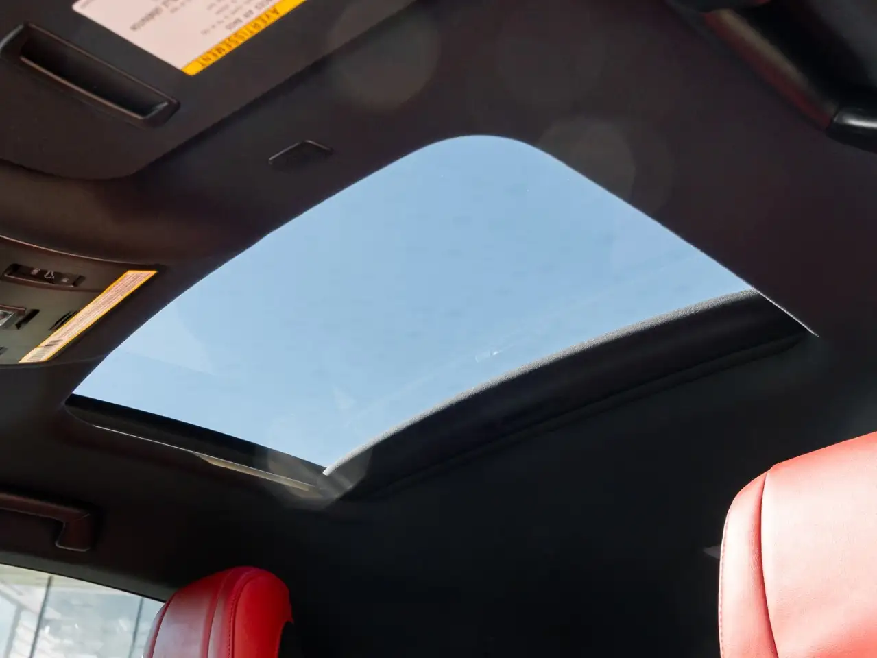 Lexus RC - Image 23