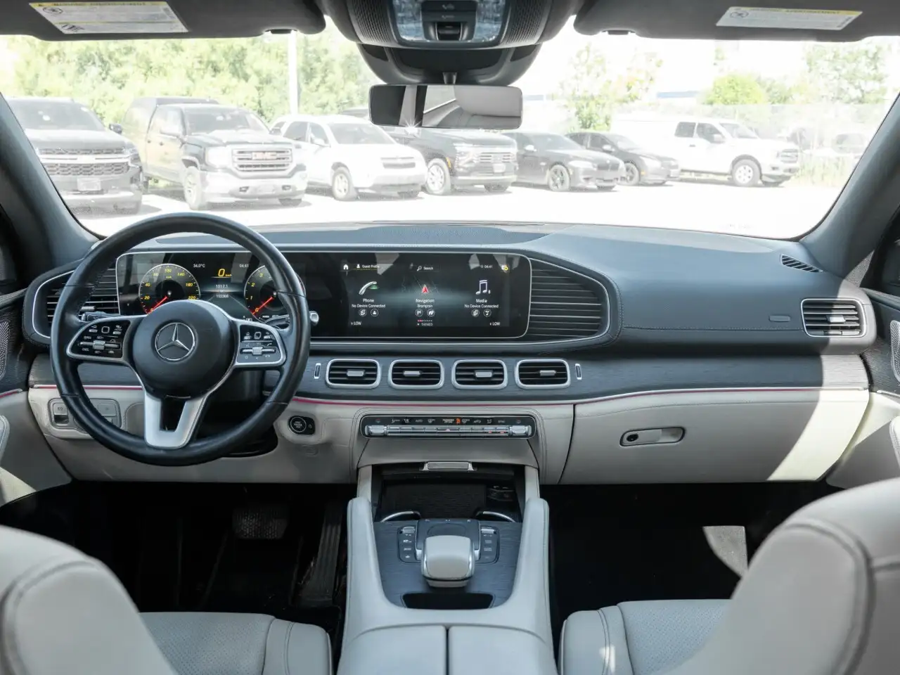 Mercedes-Benz GLE - Image 30