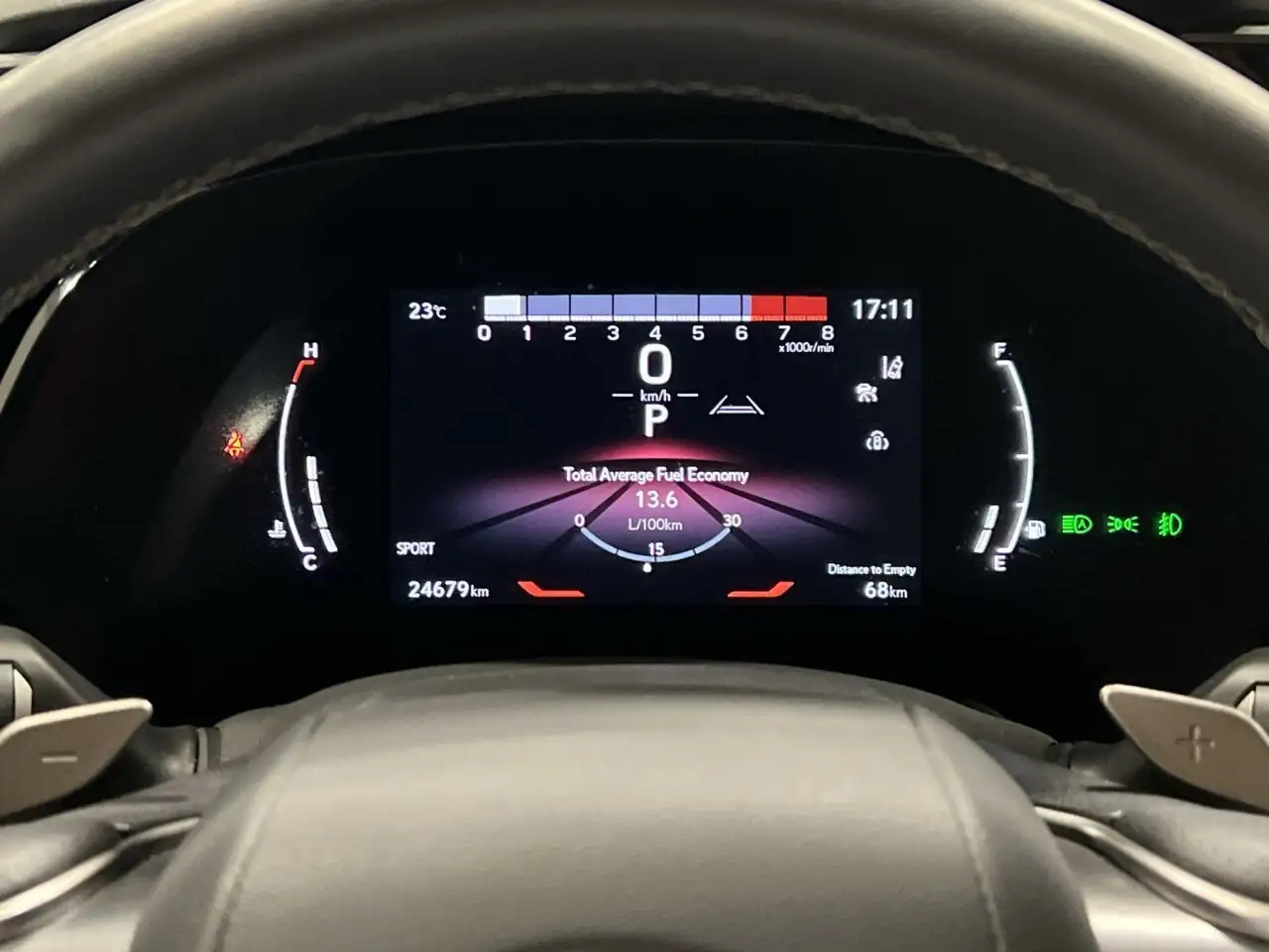 Lexus RX - Image 14