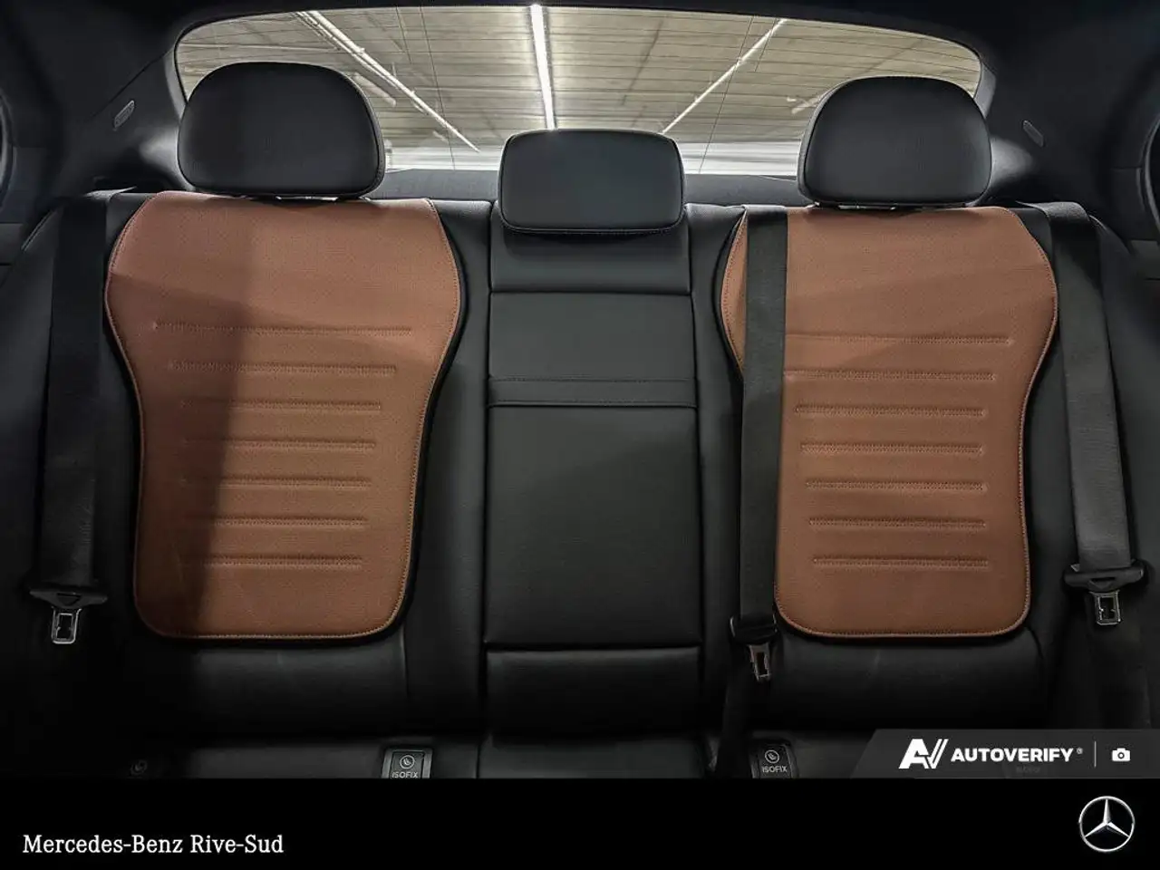 Mercedes-Benz C-Class - Image 13