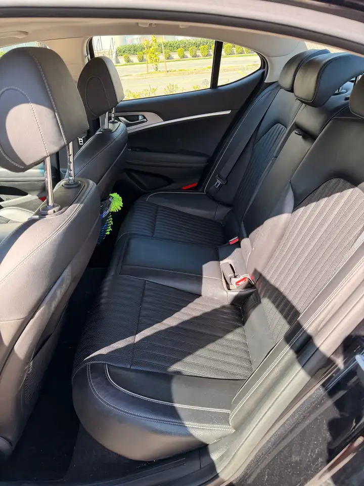 Genesis G70 - Image 13
