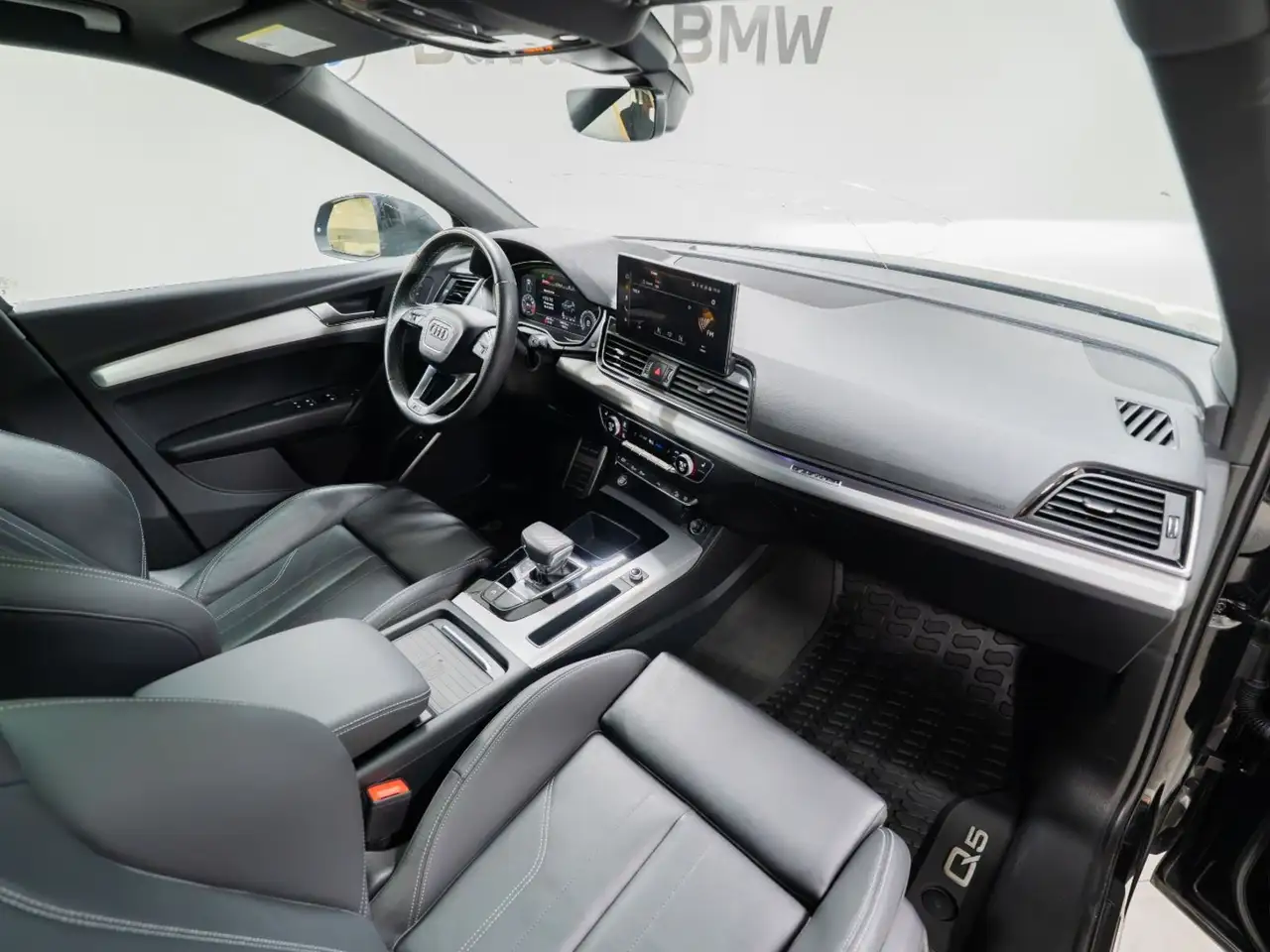 Audi Q5 - Image 18