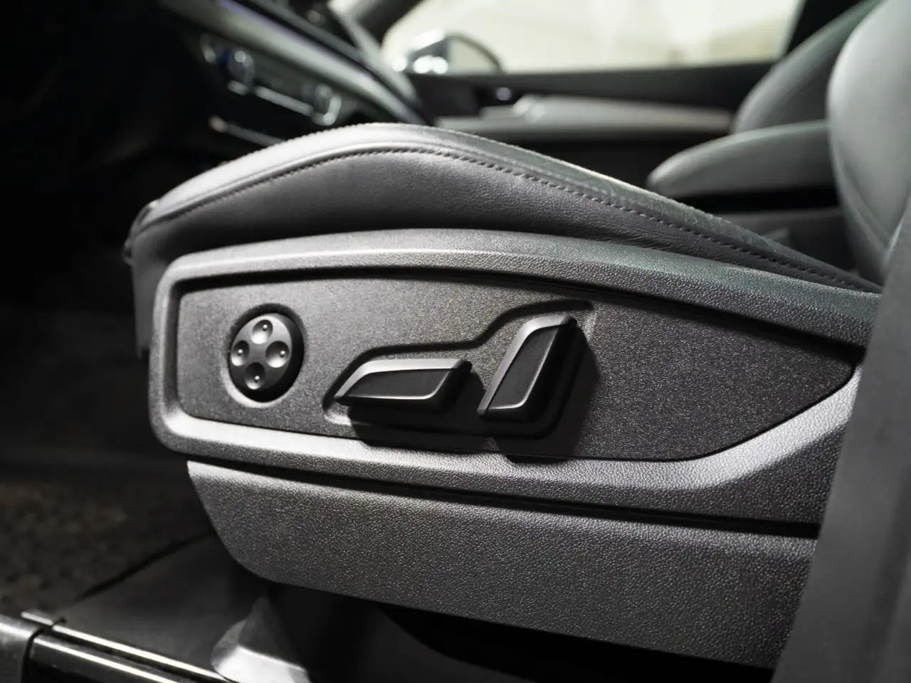 Audi Q5 - Image 16