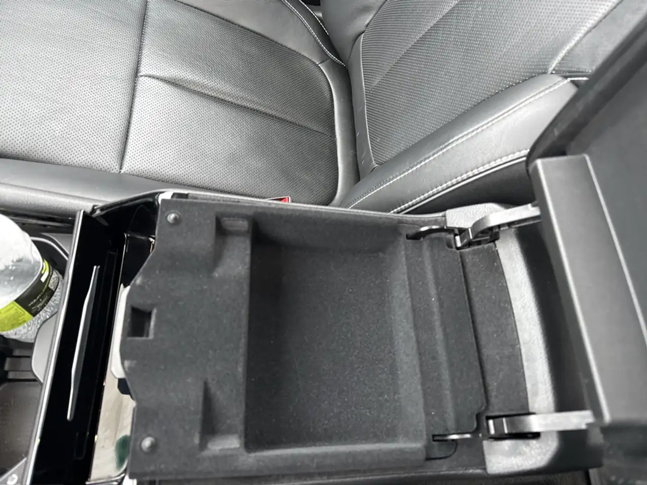 Jeep Grand Cherokee - Image 26