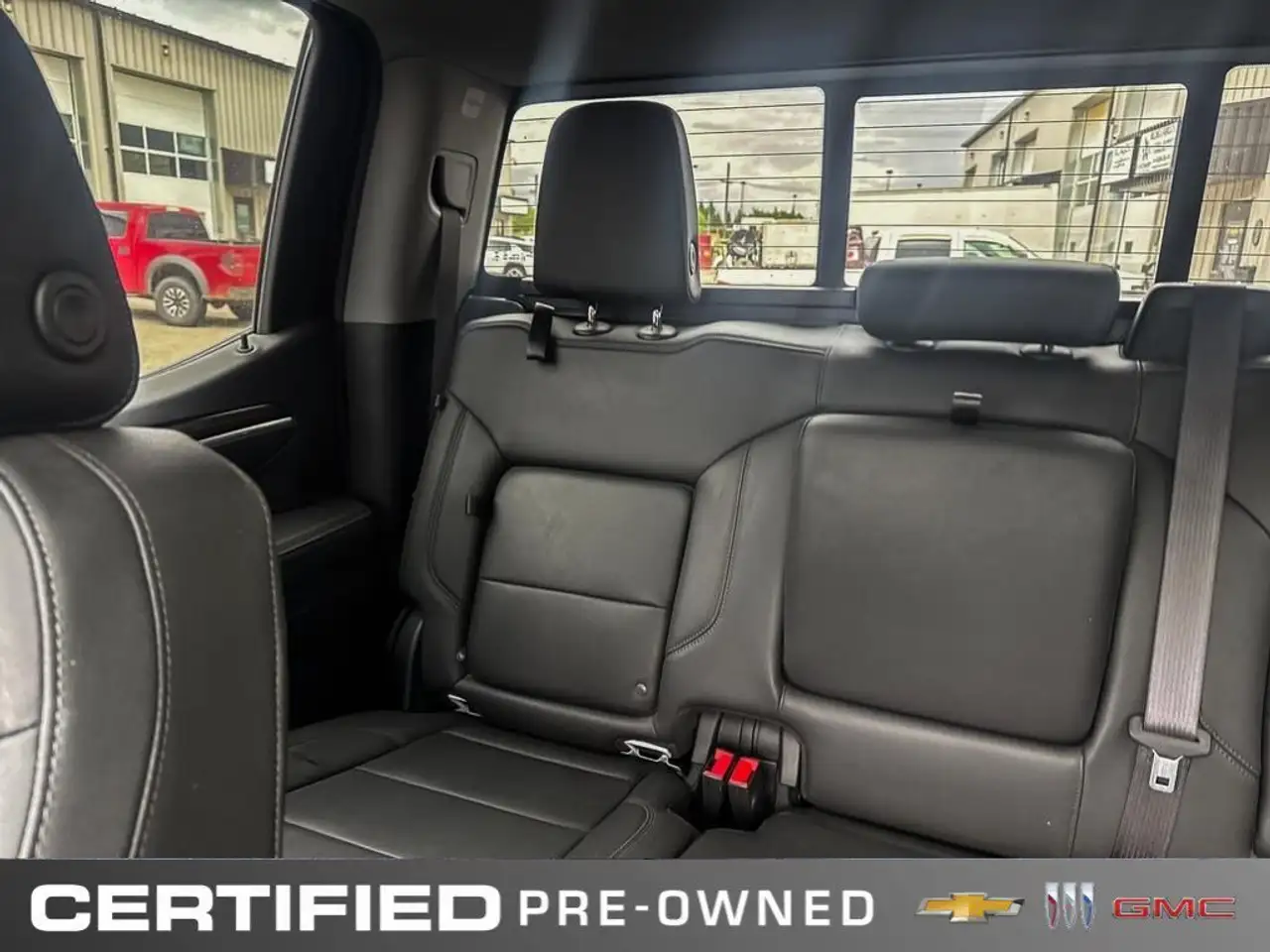 Chevrolet Silverado 1500 - Image 14