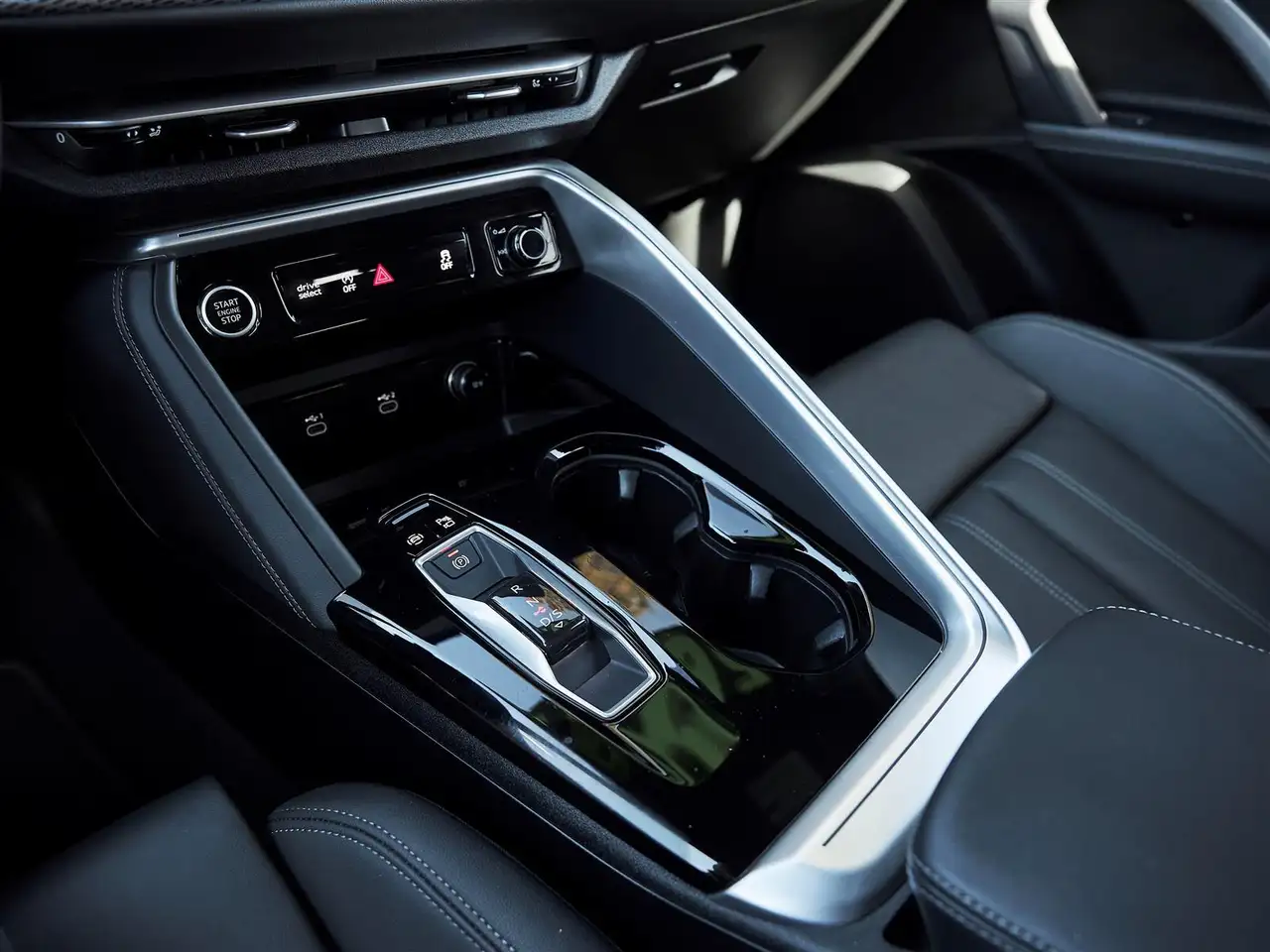 Audi Q5 - Image 30