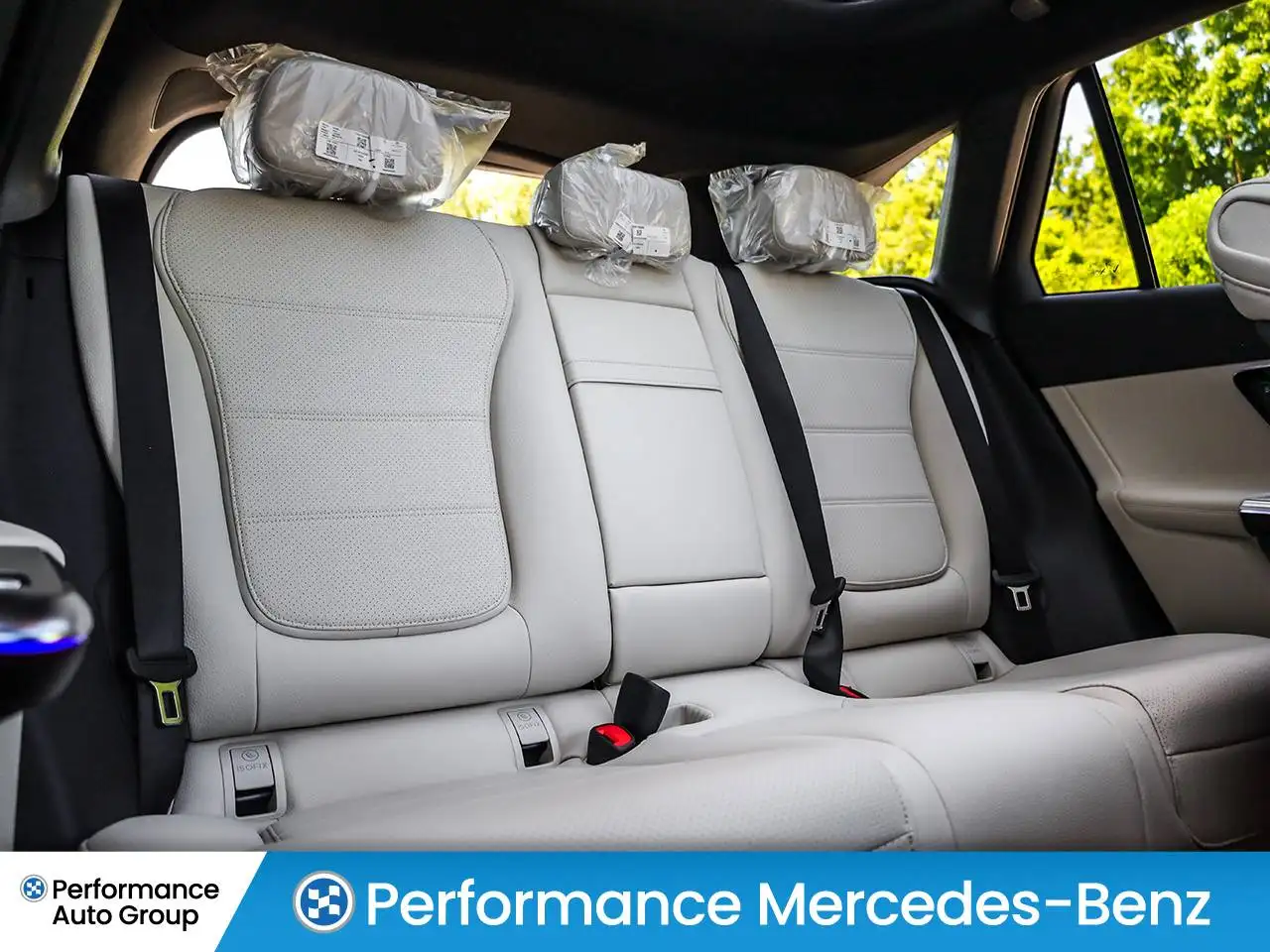 Mercedes-Benz GLC - Image 14