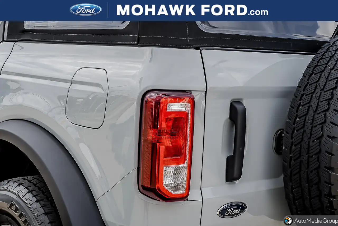 Ford Bronco - Image 28