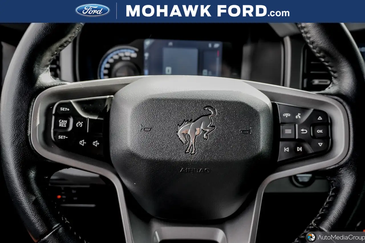 Ford Bronco - Image 19