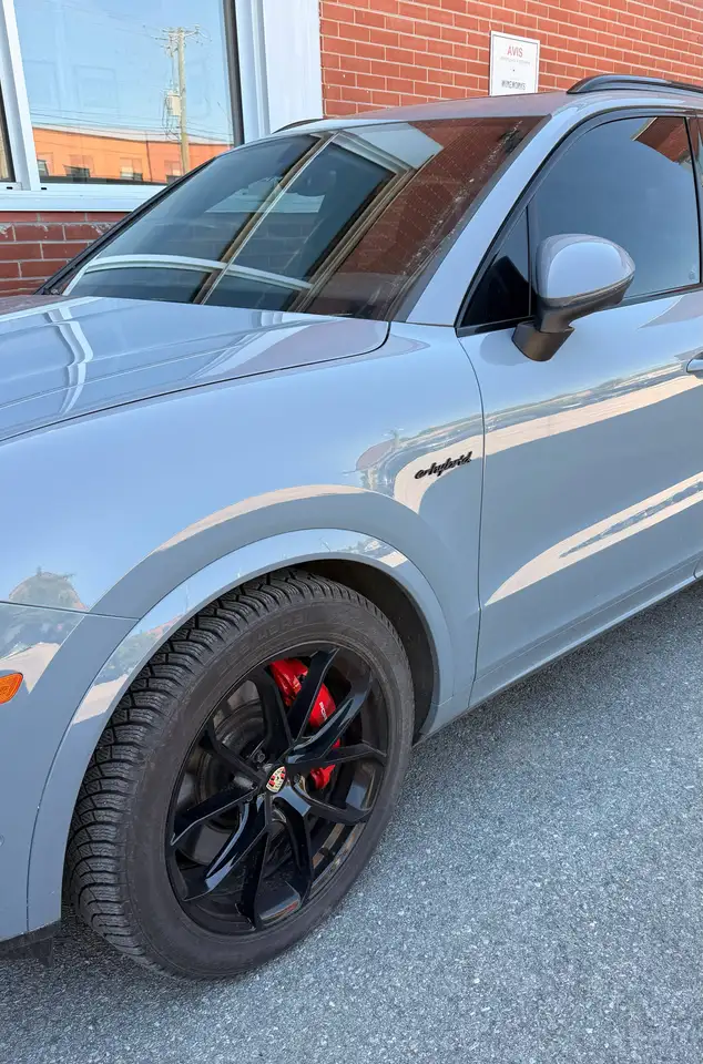 Porsche Cayenne - Image 3