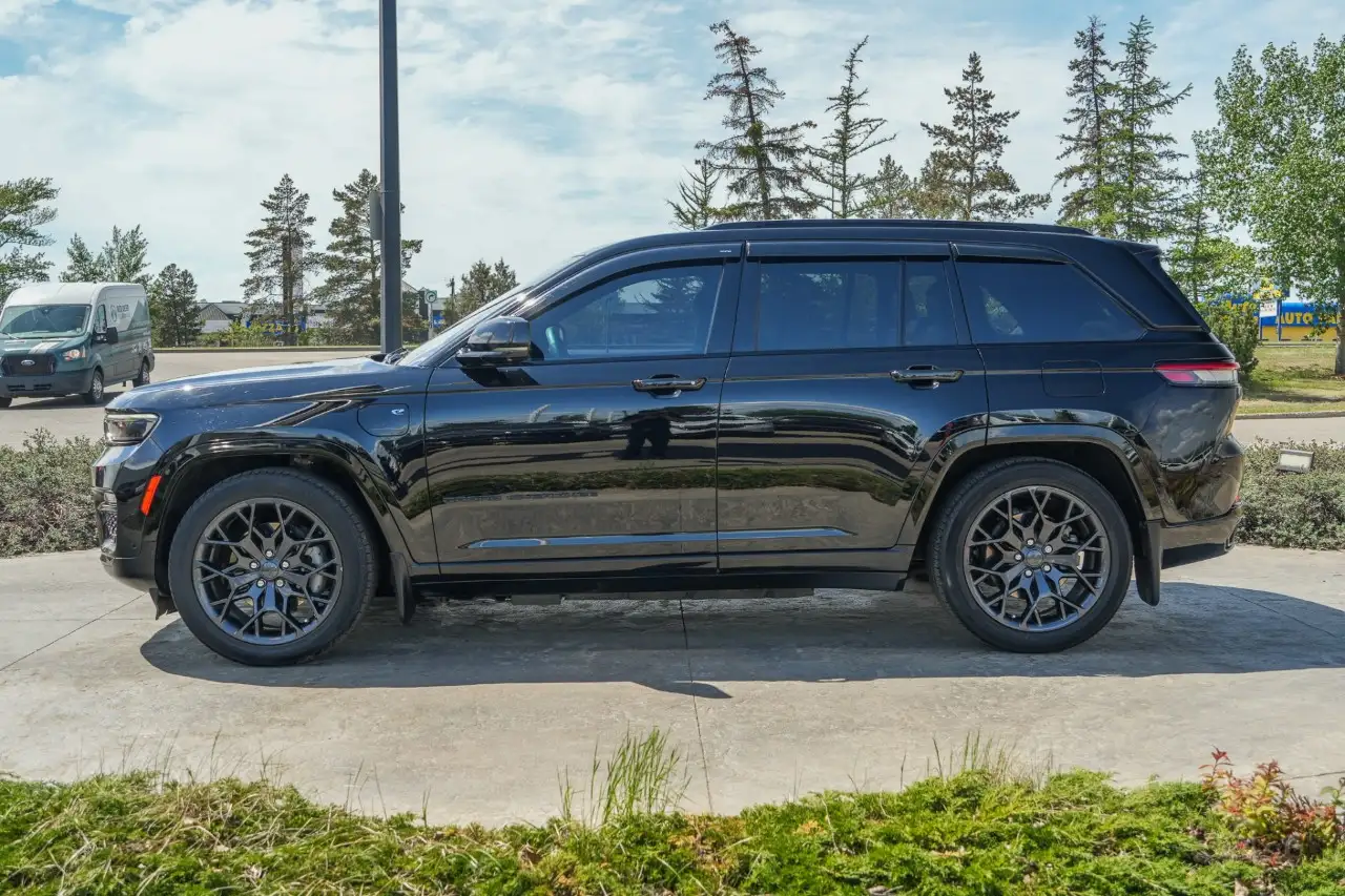 Jeep Grand Cherokee - Image 6