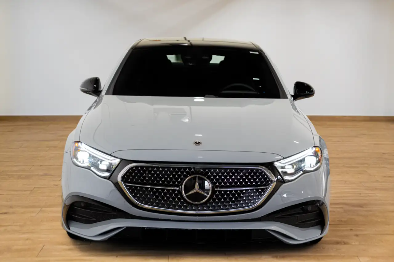Mercedes-Benz E-Class - Image 2