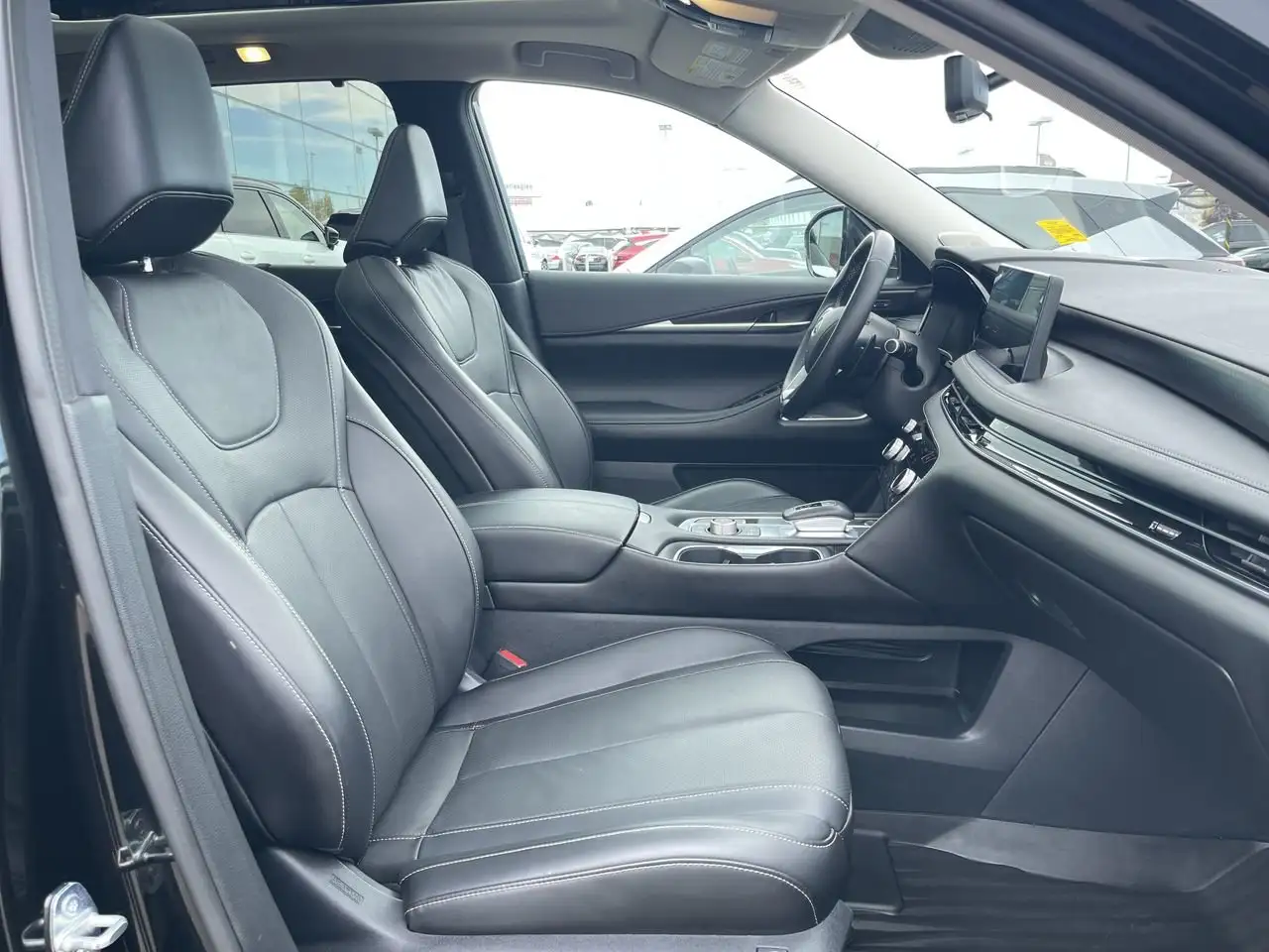 Infiniti QX60 - Image 33