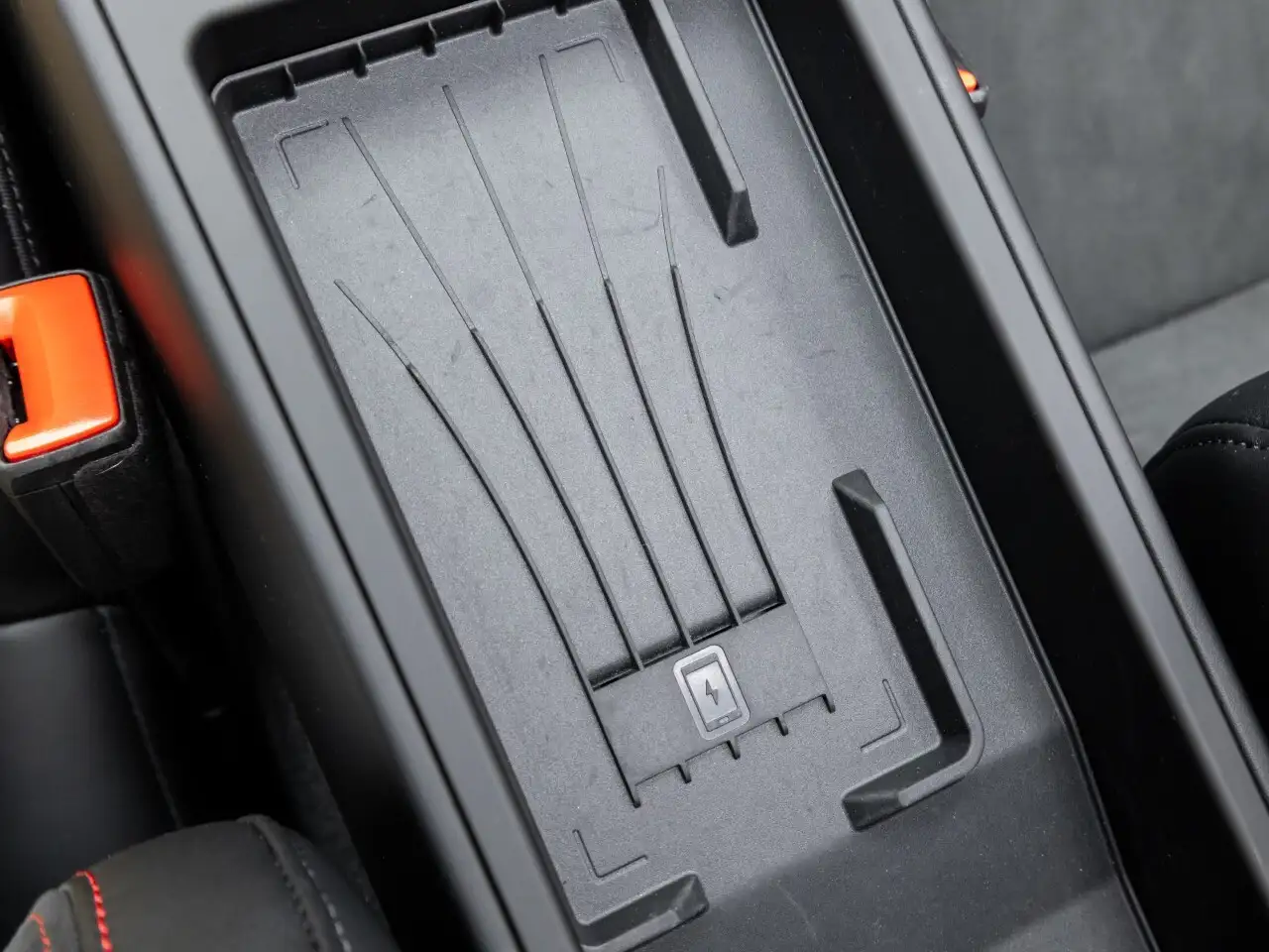 Porsche 911 - Image 28