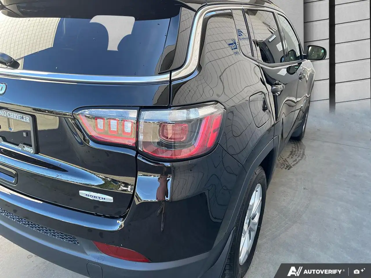 Jeep Compass - Image 11