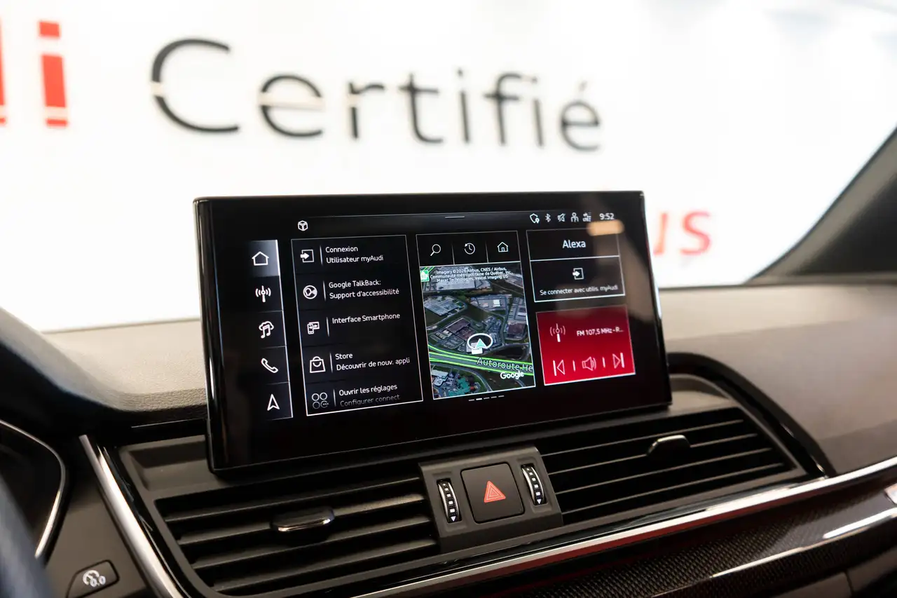 Audi SQ5 - Image 18