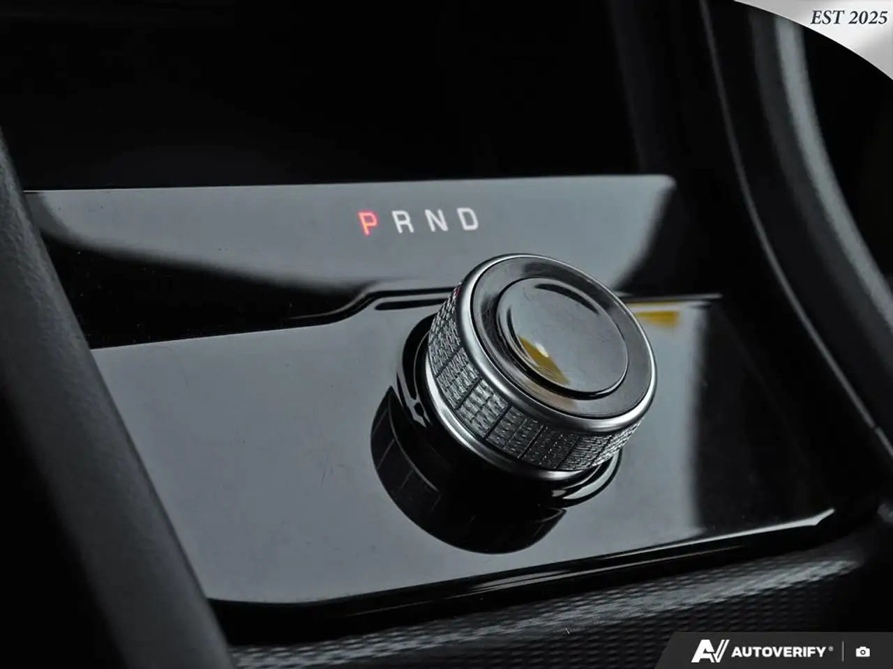 Jeep Grand Cherokee - Image 24