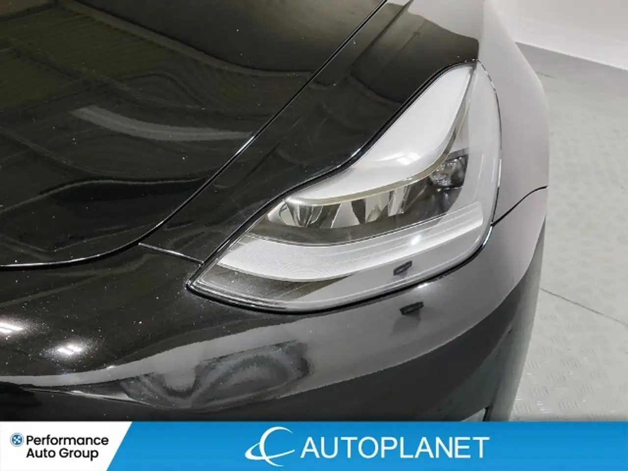 Tesla Model 3 - Image 19