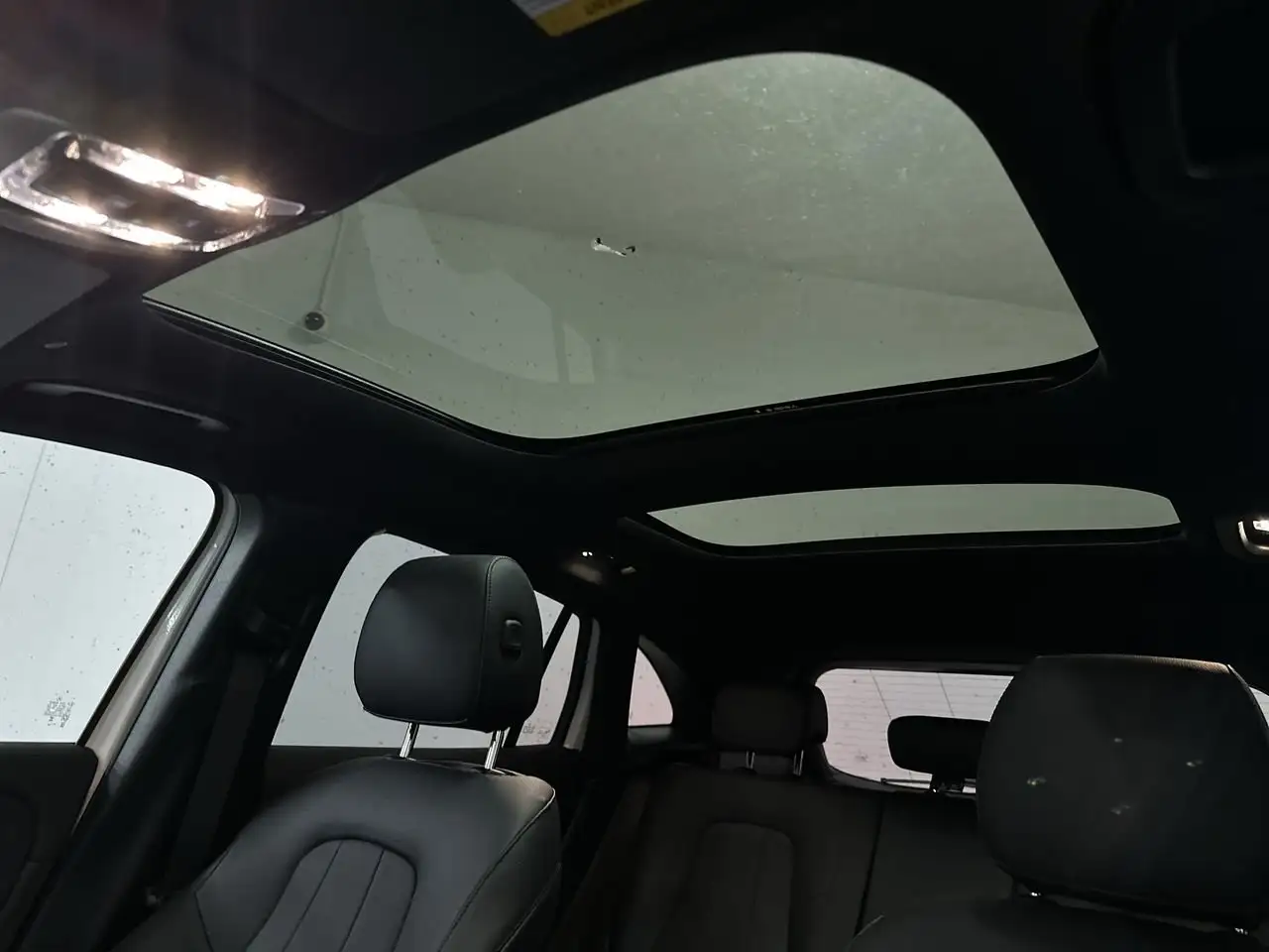 Mercedes-Benz GLA - Image 30