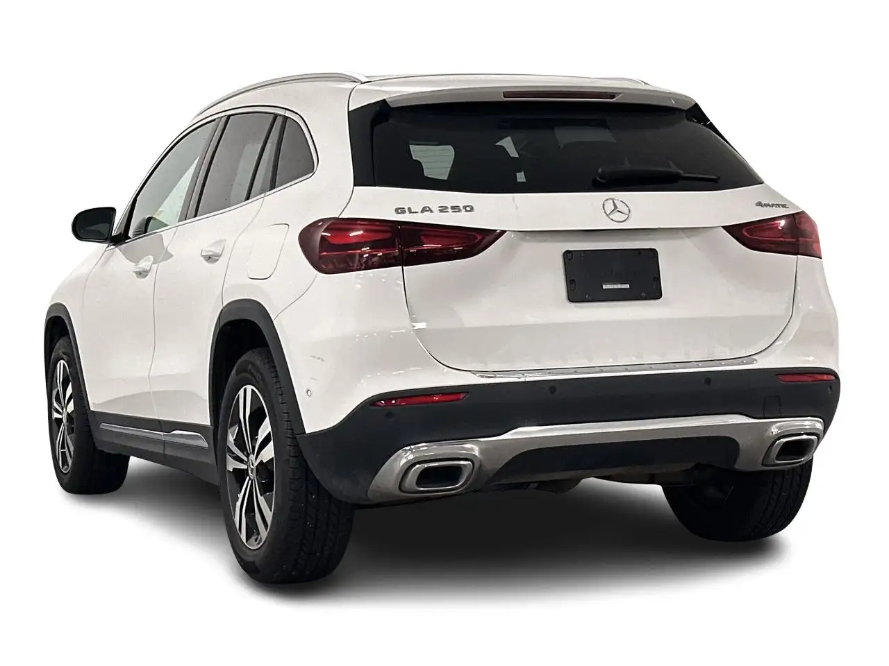 Mercedes-Benz GLA - Image 11