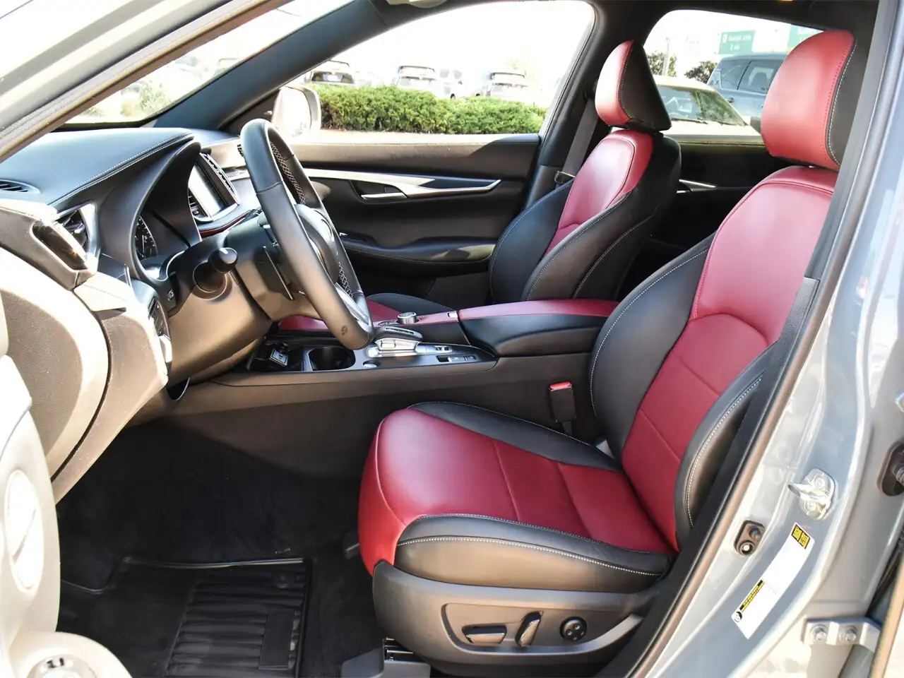 Infiniti QX50 - Image 14