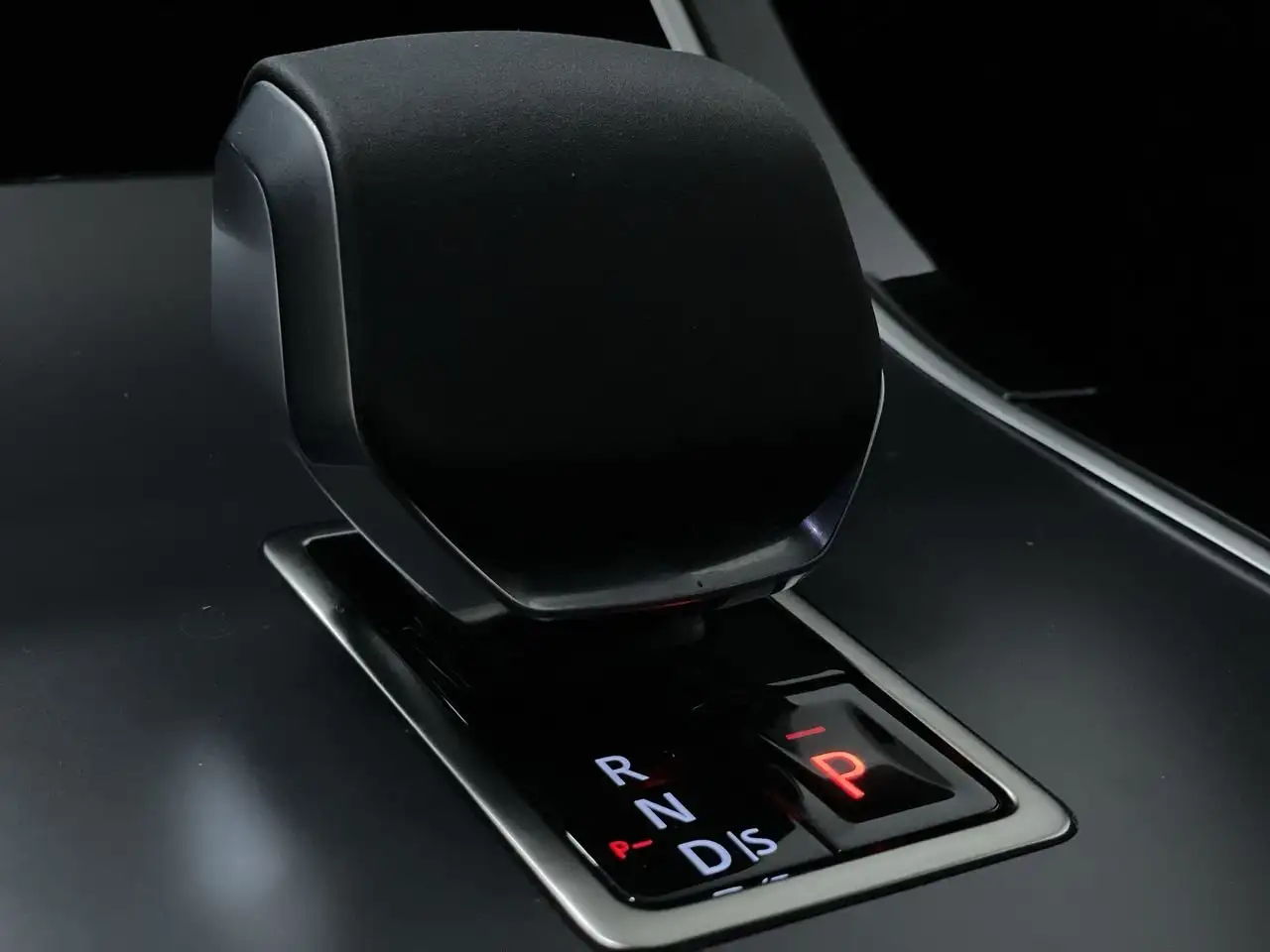Land Rover Range Rover Evoque - Image 28