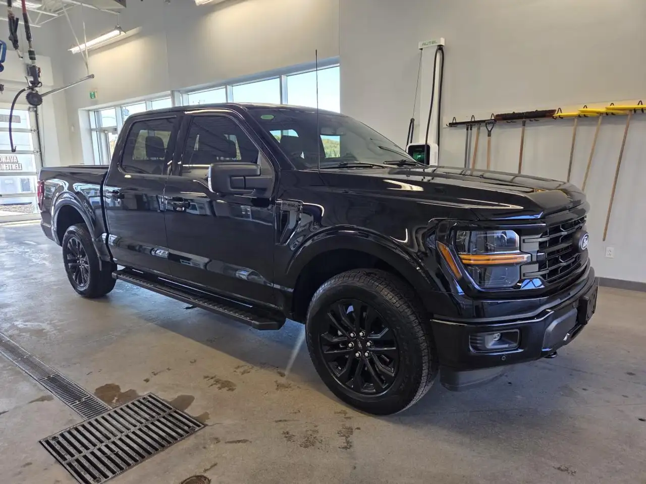 Ford F-150 - Image 7