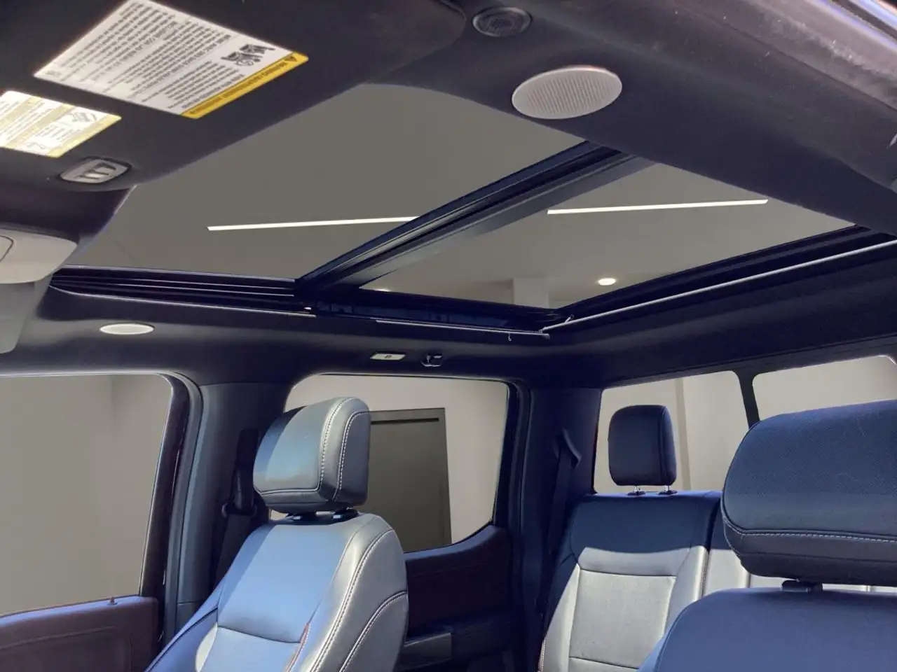 Ford F-150 - Image 35