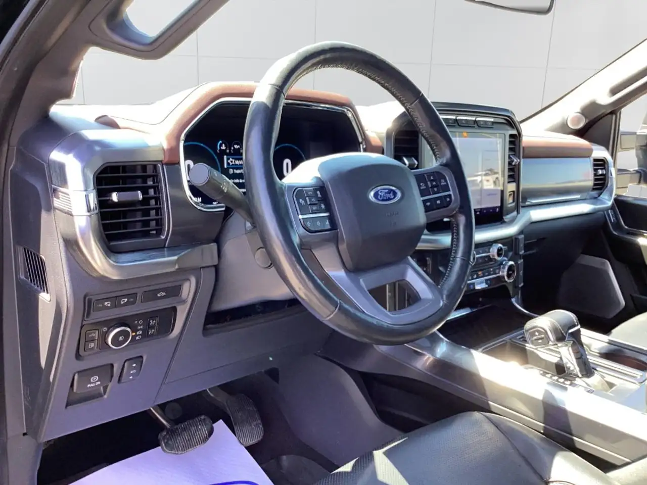 Ford F-150 - Image 29