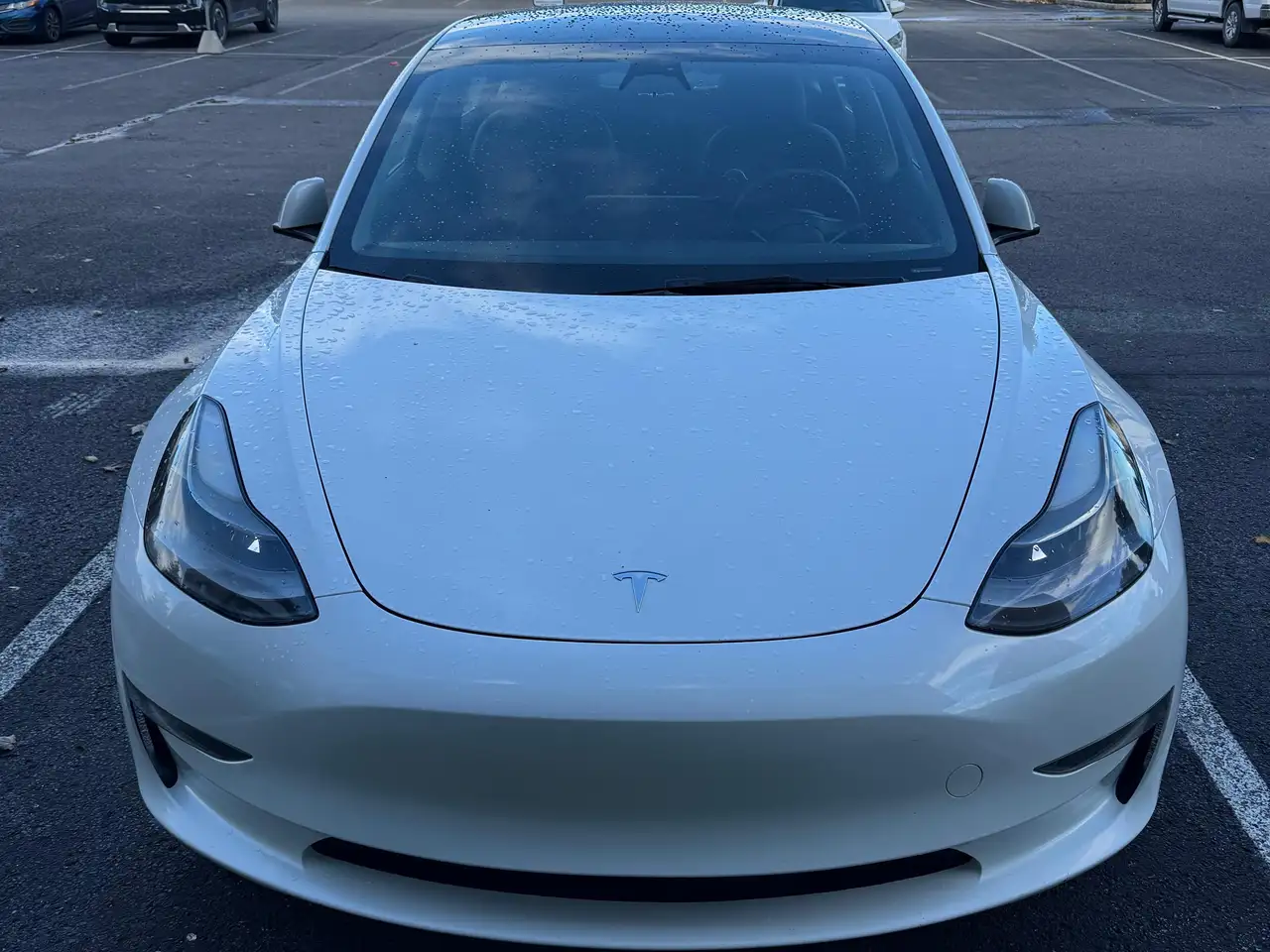 Tesla Model 3 - Image 5