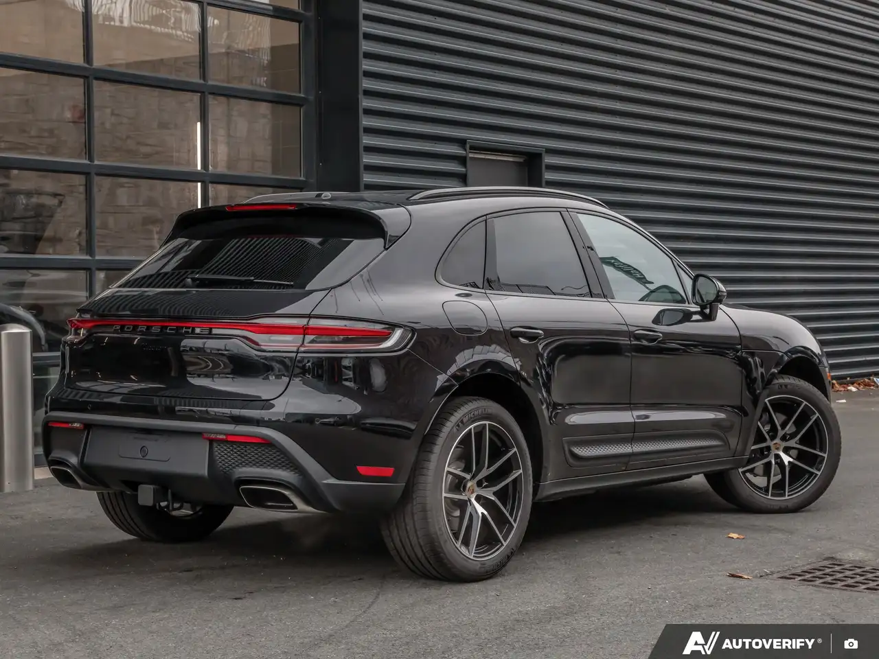 Porsche Macan - Image 29
